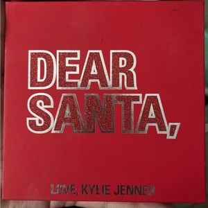 Kylie Cosmetics Dear Santa, Love Kylie Eyeshadow Palette